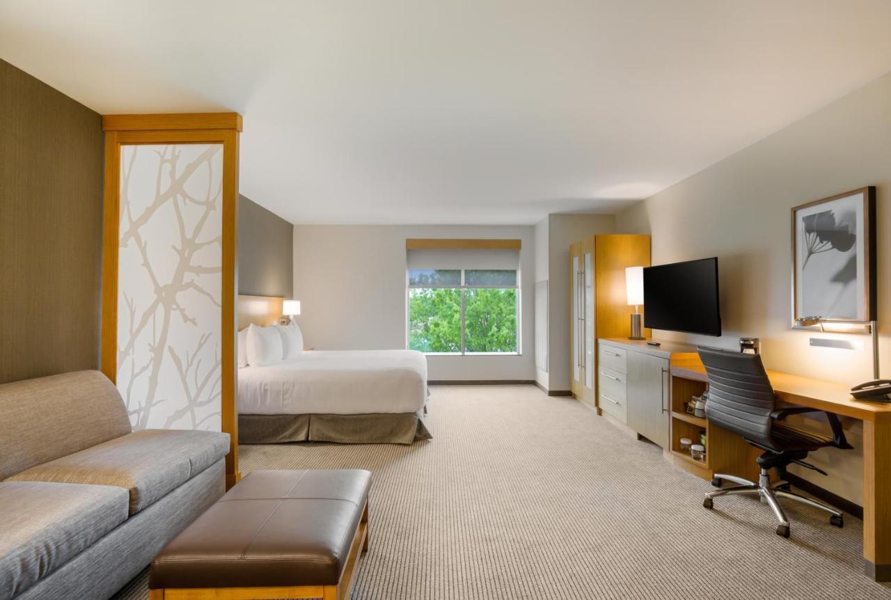 Hyatt Place Hampton Convention Center מראה חיצוני תמונה