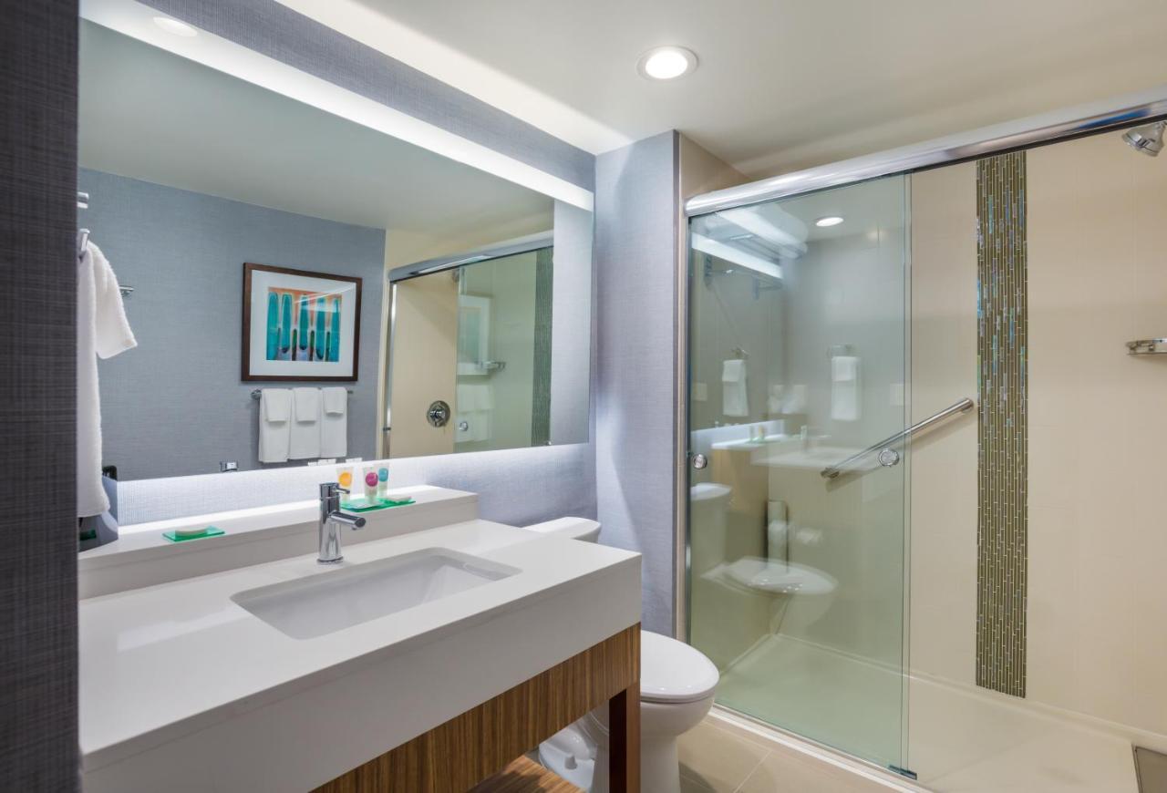 Hyatt Place Hampton Convention Center מראה חיצוני תמונה
